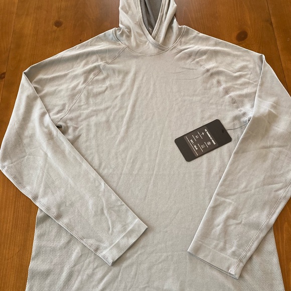 Fabletics Training Day Hoodie NWT - Picture 3 of 9